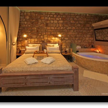 Beit Ha'Omanim Hotel Safed Exterior photo
