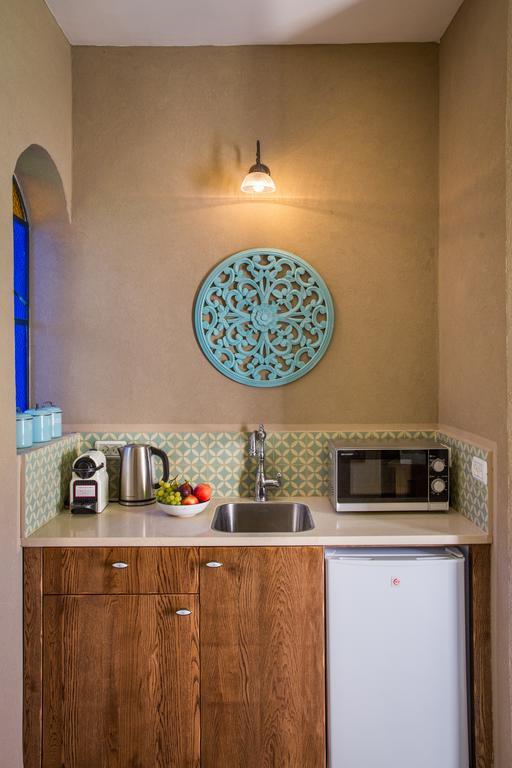 Beit Ha'Omanim Hotel Safed Room photo