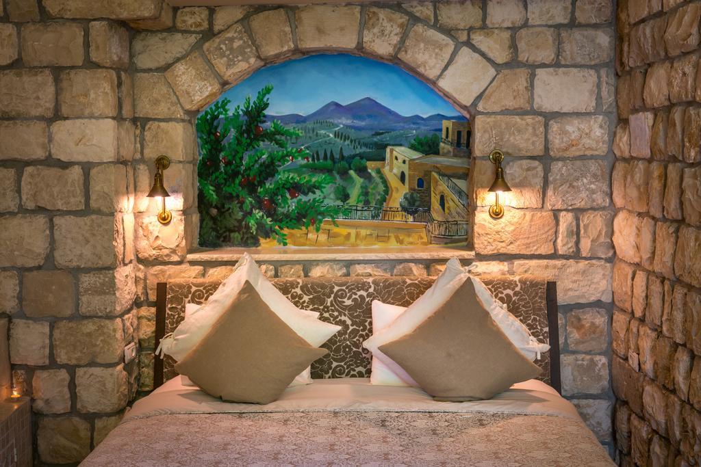 Beit Ha'Omanim Hotel Safed Room photo