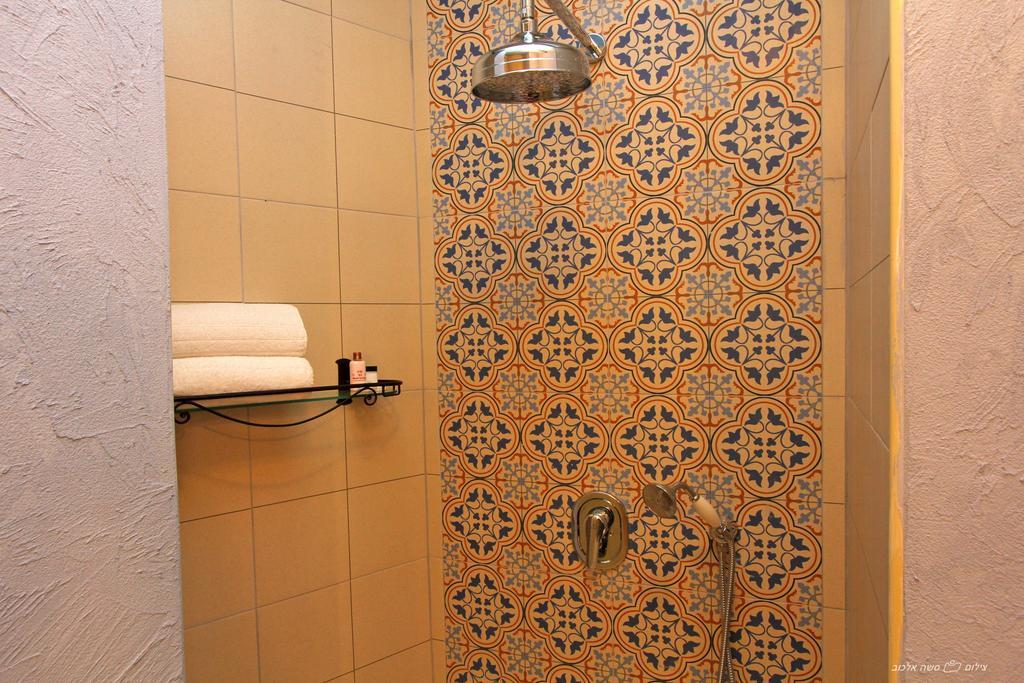 Beit Ha'Omanim Hotel Safed Room photo